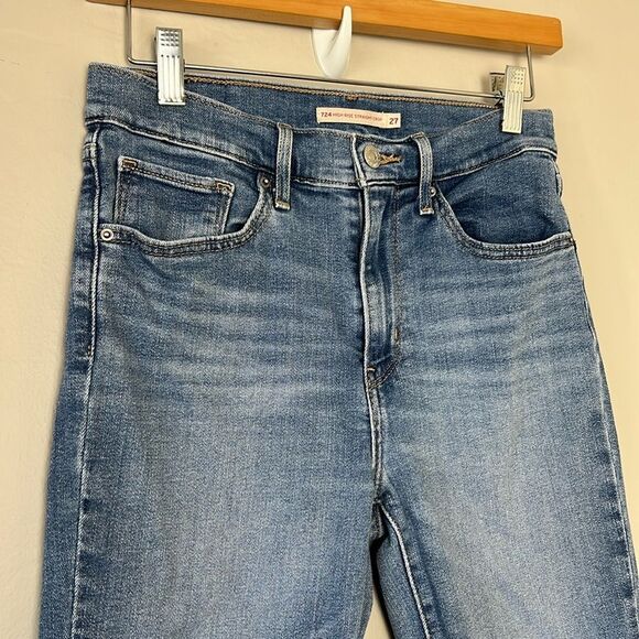 Levi’s 724 High Rise Straight Crop Jeans - Picture 3 of 10